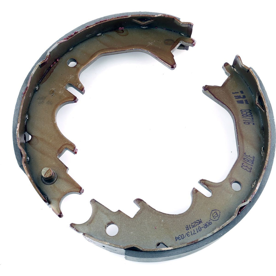 HANDBRAKE SHOES 210MM X 45MM FOR TOYOTA LANDCRUISER HDJ81